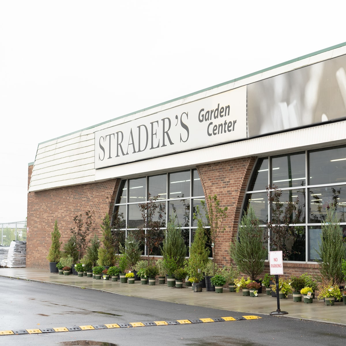 Strader's Garden Center Galloway Location